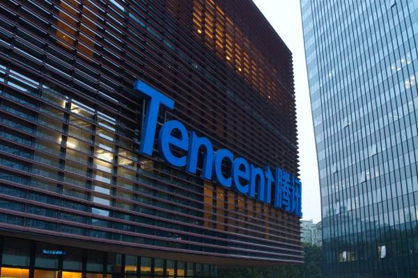 Tencent plans to replace card payment with palm scanning